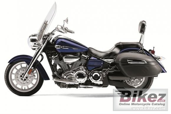 2013 Yamaha Star Stratoliner S photo